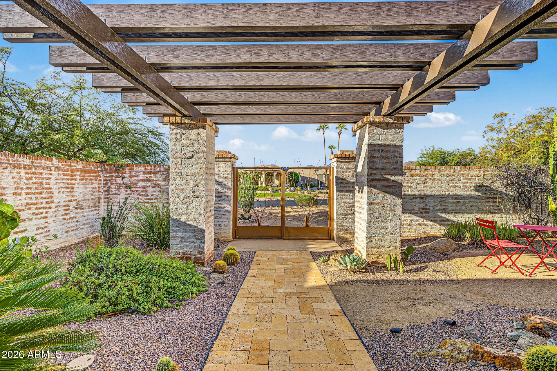 12609 E DOUBLETREE RANCH Road