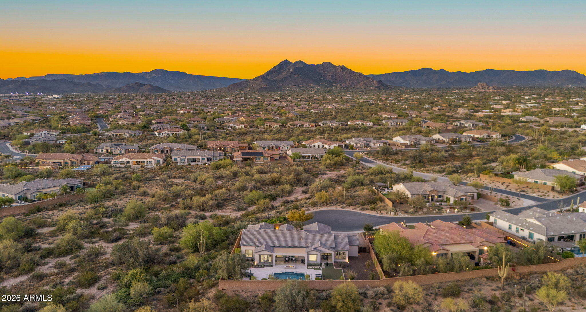 LONE MOUNTAIN - Residential