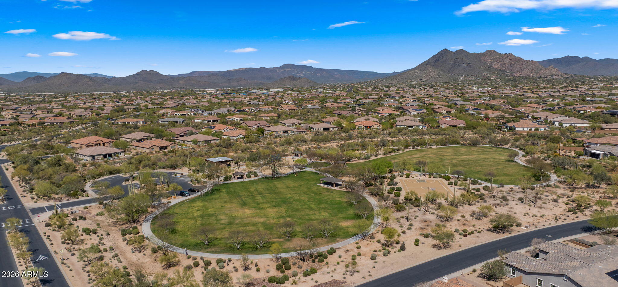 LONE MOUNTAIN - Residential