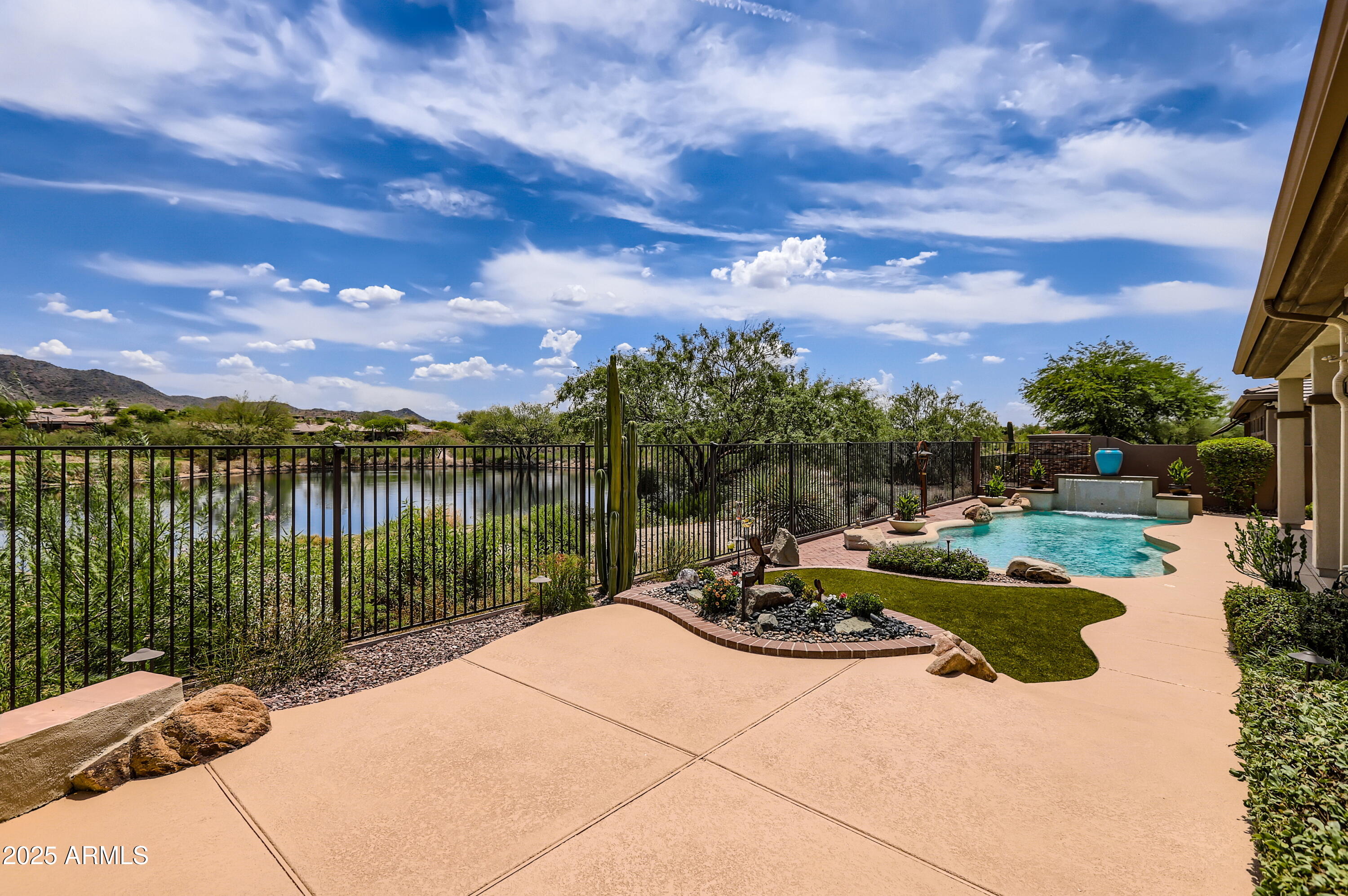 ANTHEM COUNTRY CLUB UNIT 2A CYPRESS POINT 2 AMD - Residential