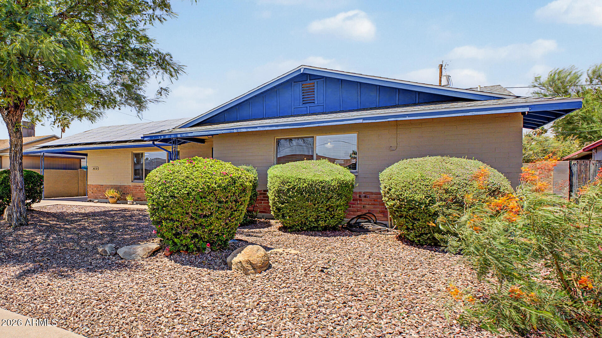 3038 W Charter Oak Road