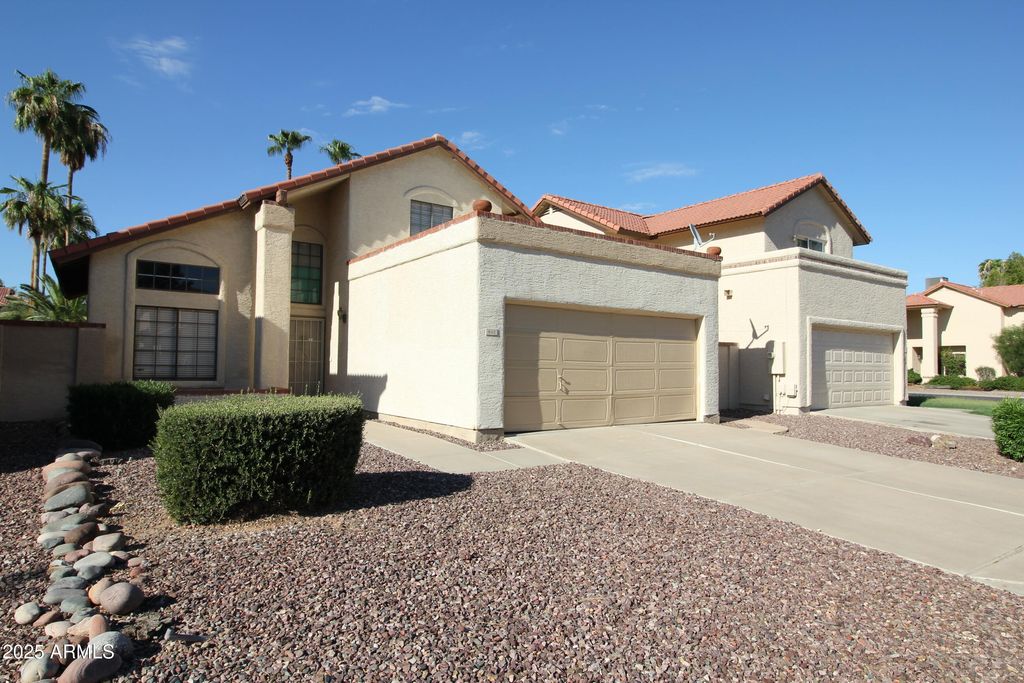 Photo of 932 E Manor Drive, Chandler, AZ 85225 (MLS # 6921259)