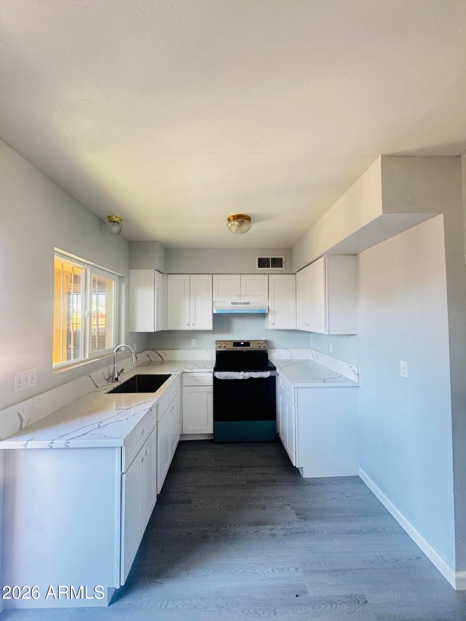 4625 W Thomas Road 83