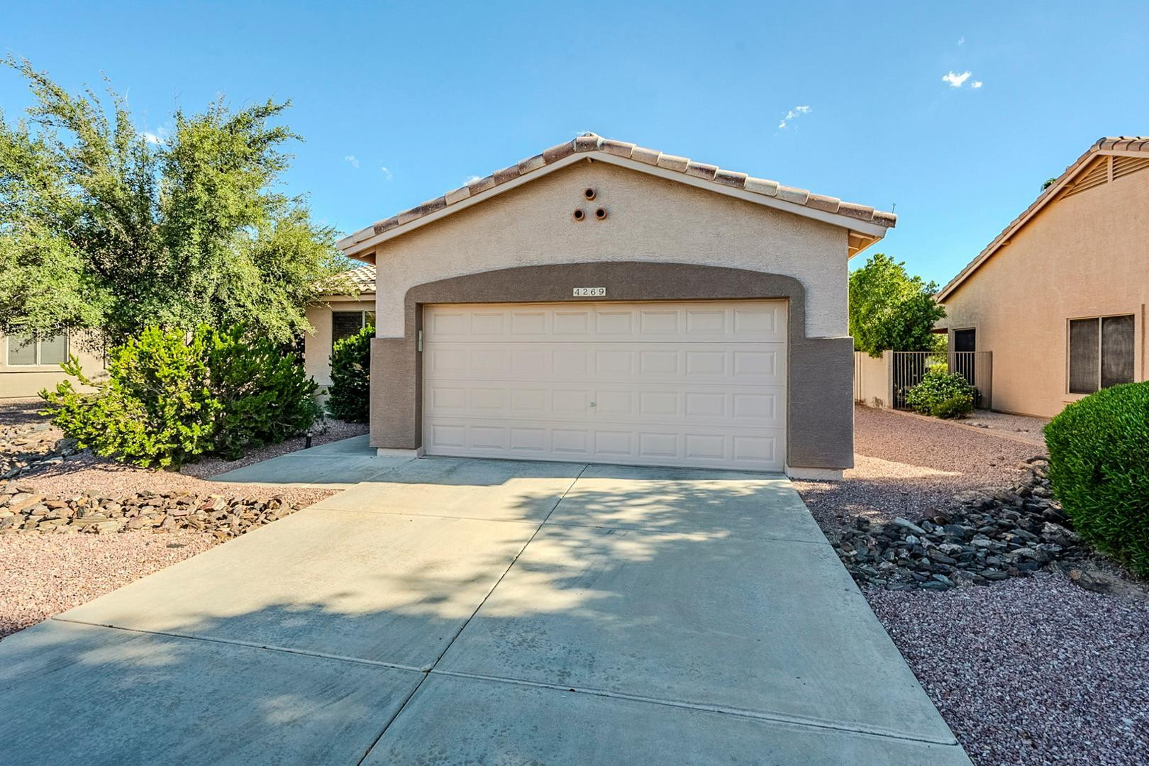 4269 E Cassia Lane
