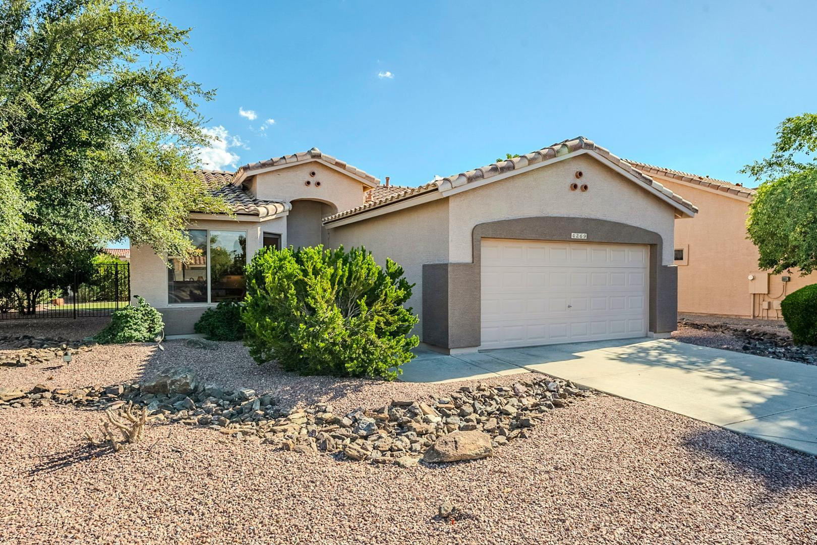 4269 E Cassia Lane