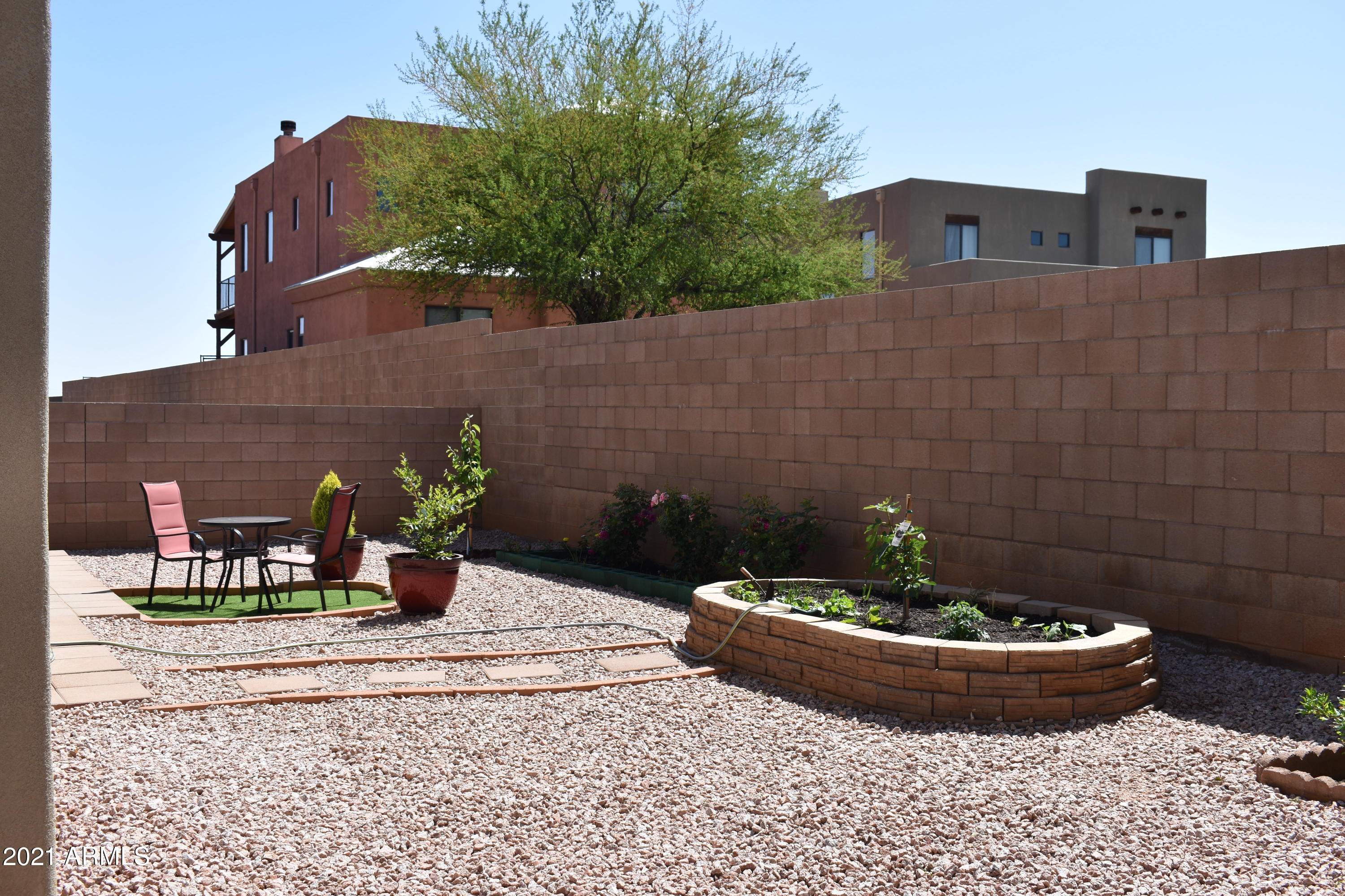 REFLECTIONS AT VALIENTE - Residential