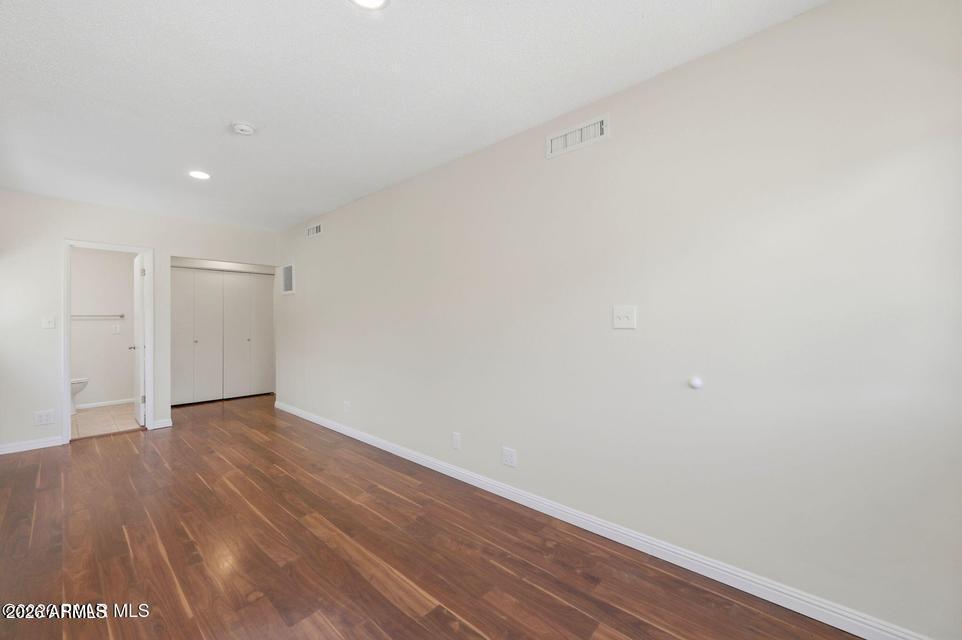 COUNTRY CLUB PARK UNIT 7 - Residential