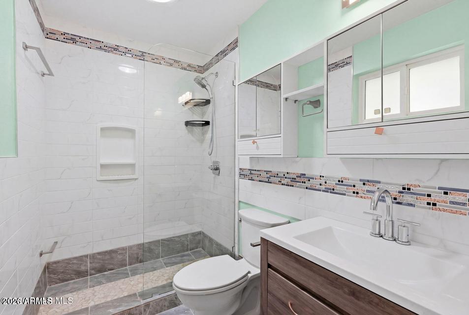 COUNTRY CLUB PARK UNIT 7 - Residential