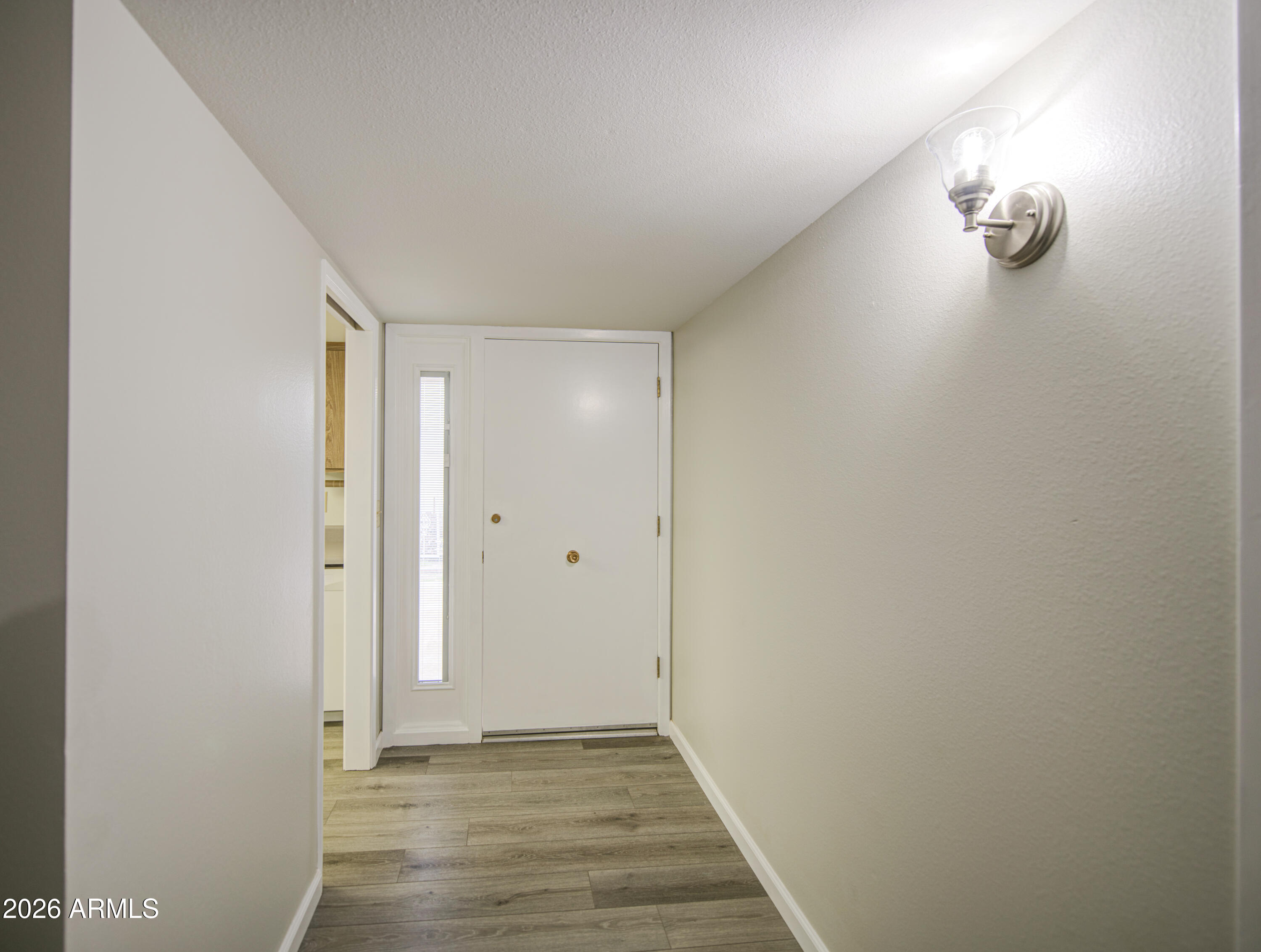 9915 W NEWPORT Drive