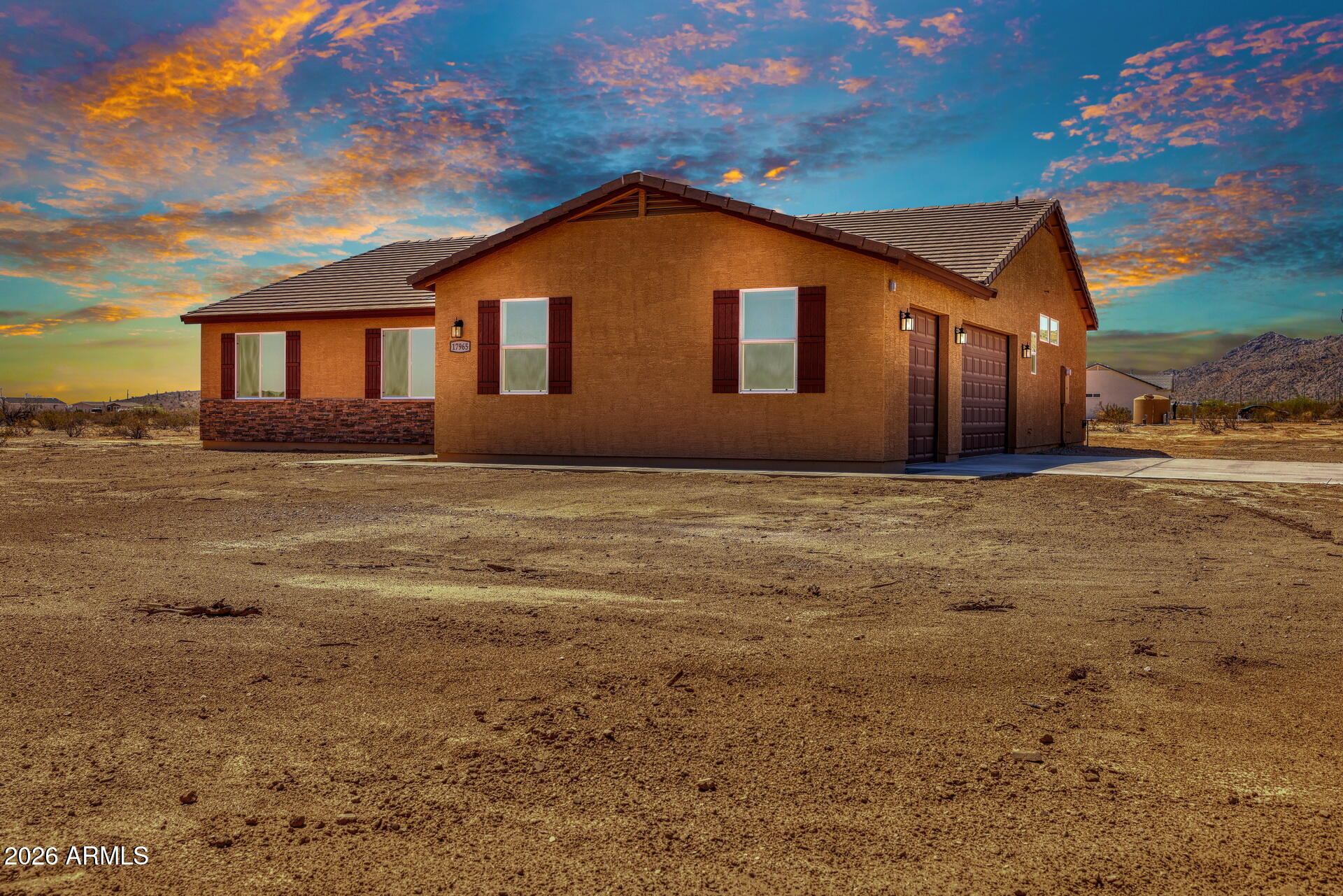 17965 N STONEBLUFF Road