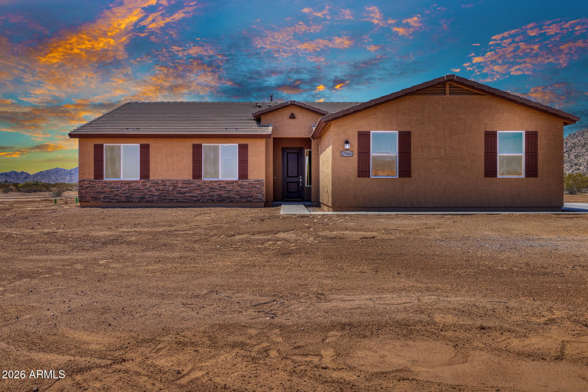 17965 N STONEBLUFF Road