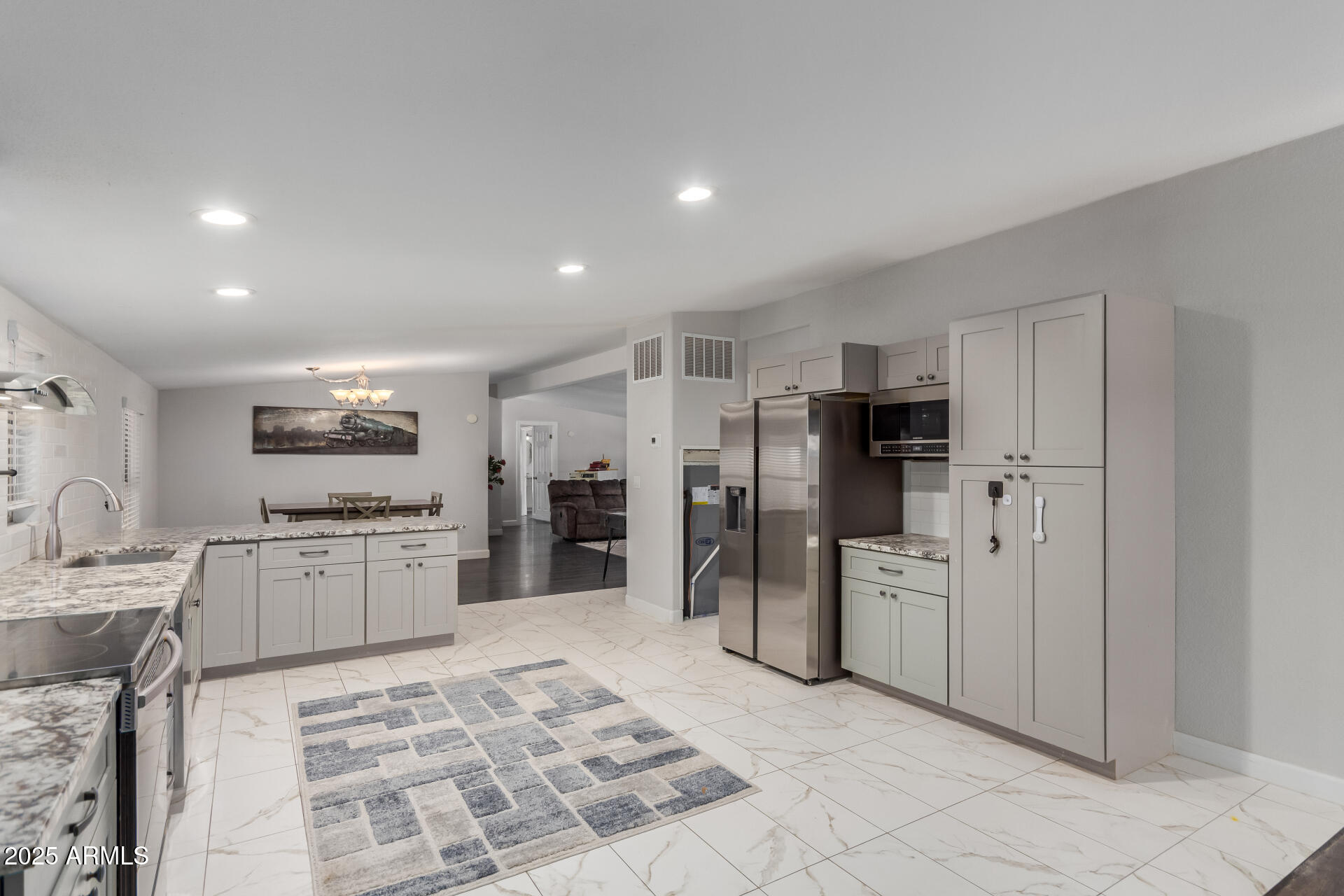 Homes for Sale in Queen Creek Arizona 2 1324 N 101ST Place