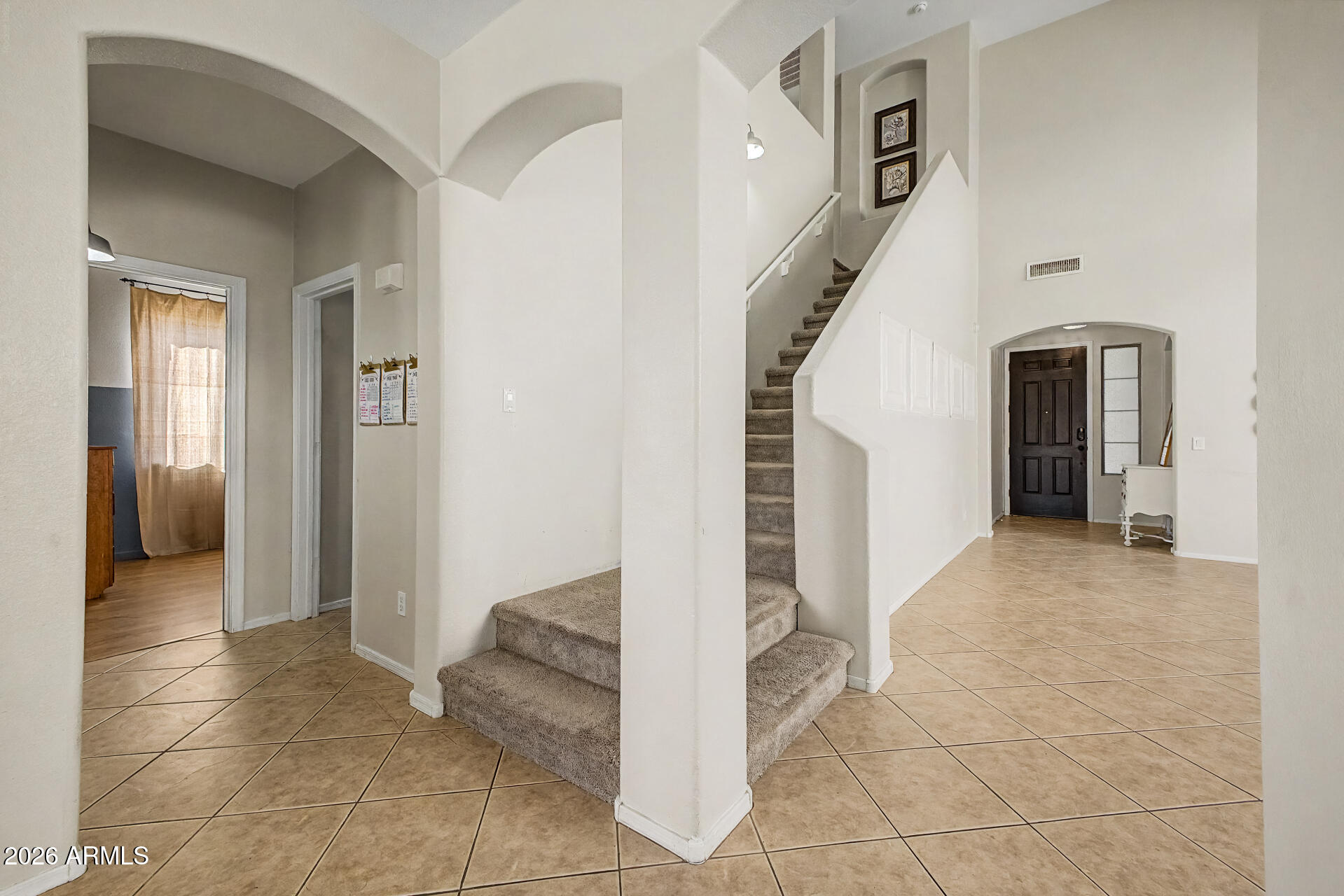4071 E SUNDANCE Court
