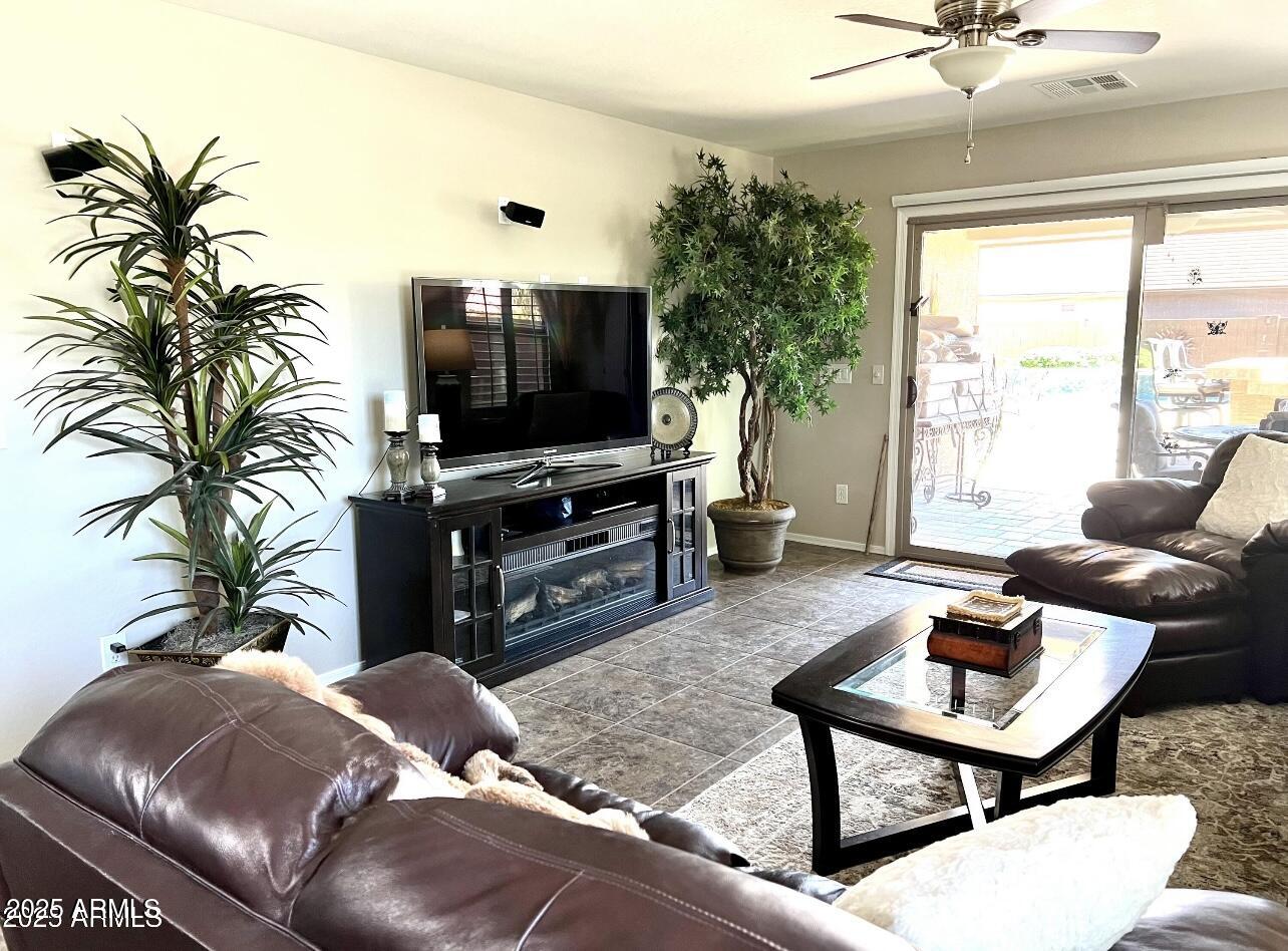 7935 W PLEASANT OAK Court