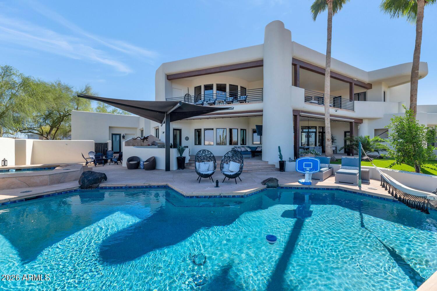 Phoenix, Arizona, 85023, United States, 4 Bedrooms Bedrooms, ,5 BathroomsBathrooms,Residential,Active,2035095