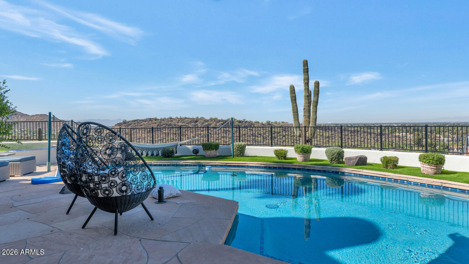 Phoenix, Arizona, 85023, United States, 4 Bedrooms Bedrooms, ,5 BathroomsBathrooms,Residential,Active,2035095