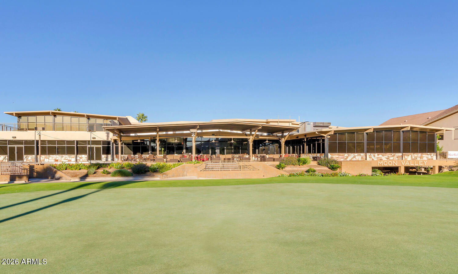 Phoenix, Arizona, 85023, United States, 4 Bedrooms Bedrooms, ,5 BathroomsBathrooms,Residential,Active,2035095