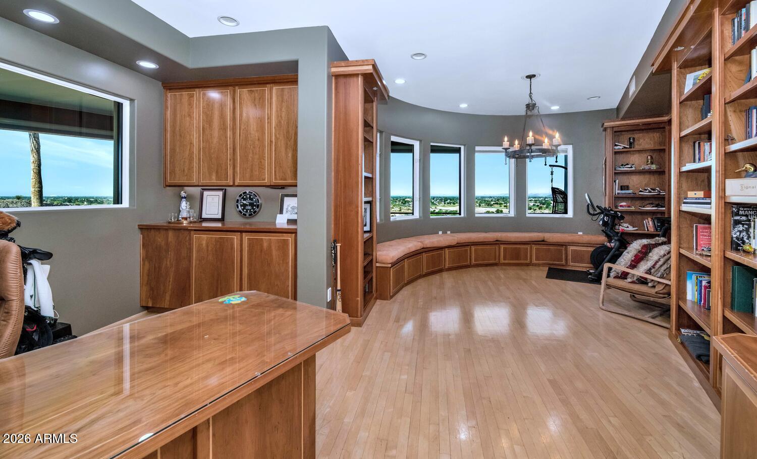 Phoenix, Arizona, 85023, United States, 4 Bedrooms Bedrooms, ,5 BathroomsBathrooms,Residential,Active,2035095