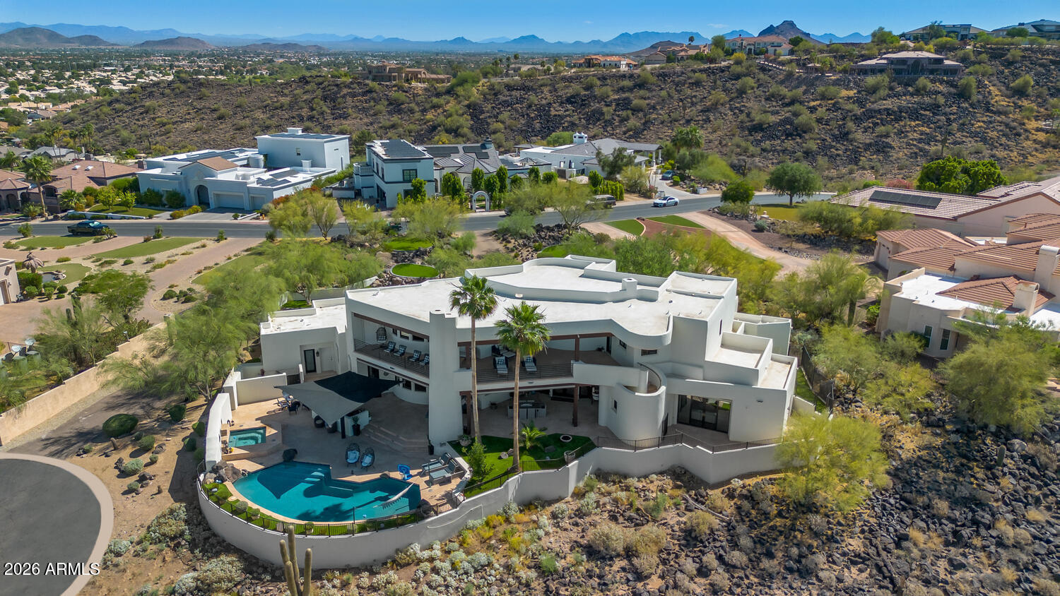 Phoenix, Arizona, 85023, United States, 4 Bedrooms Bedrooms, ,5 BathroomsBathrooms,Residential,Active,2035095