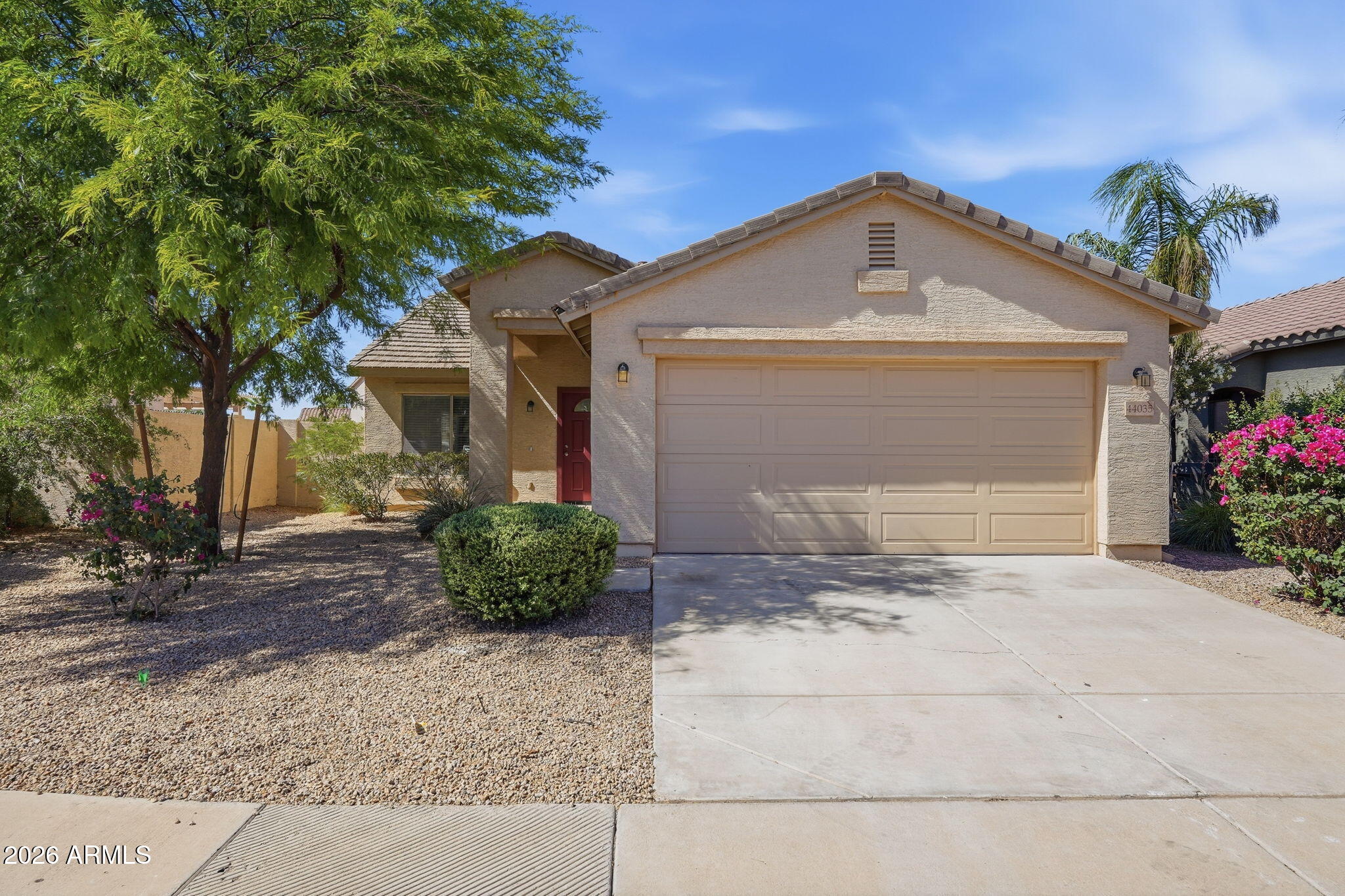 44035 W SNOW Drive