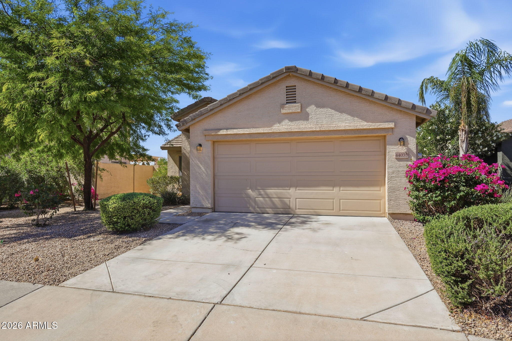 44035 W SNOW Drive