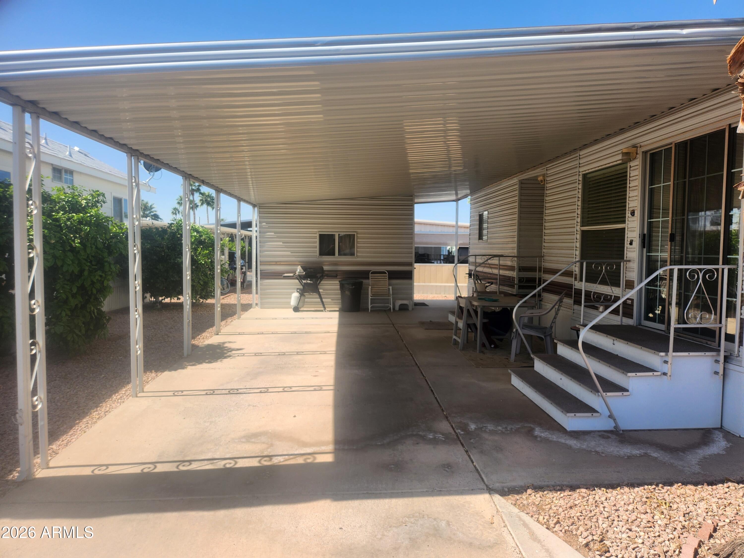 111 S GREENFIELD Road 211