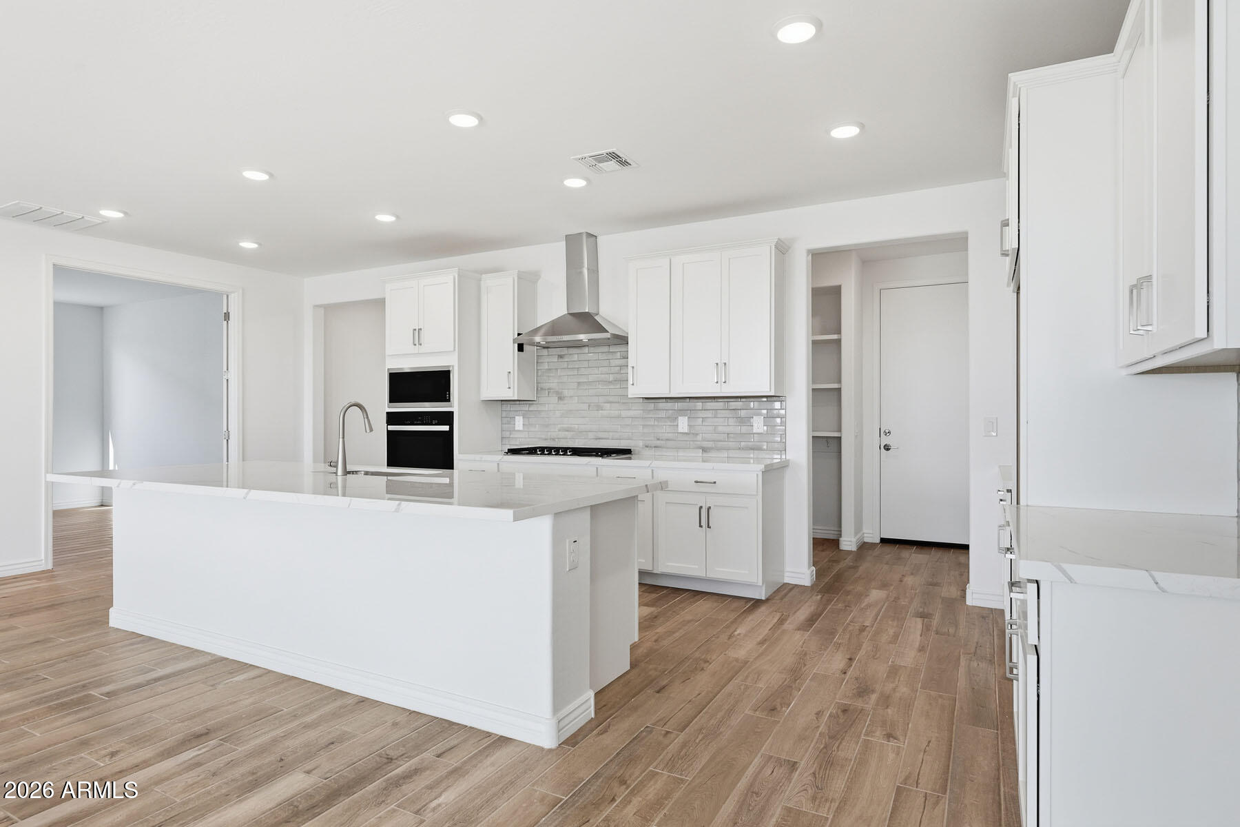 14769 W LARIAT Trail