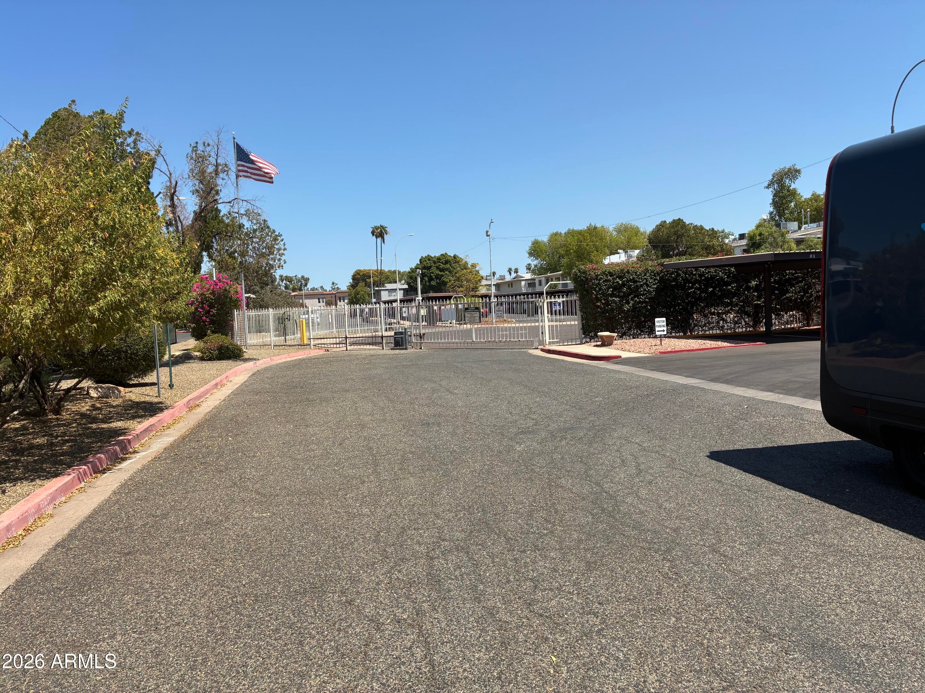 2573 W BERRIDGE Lane D205