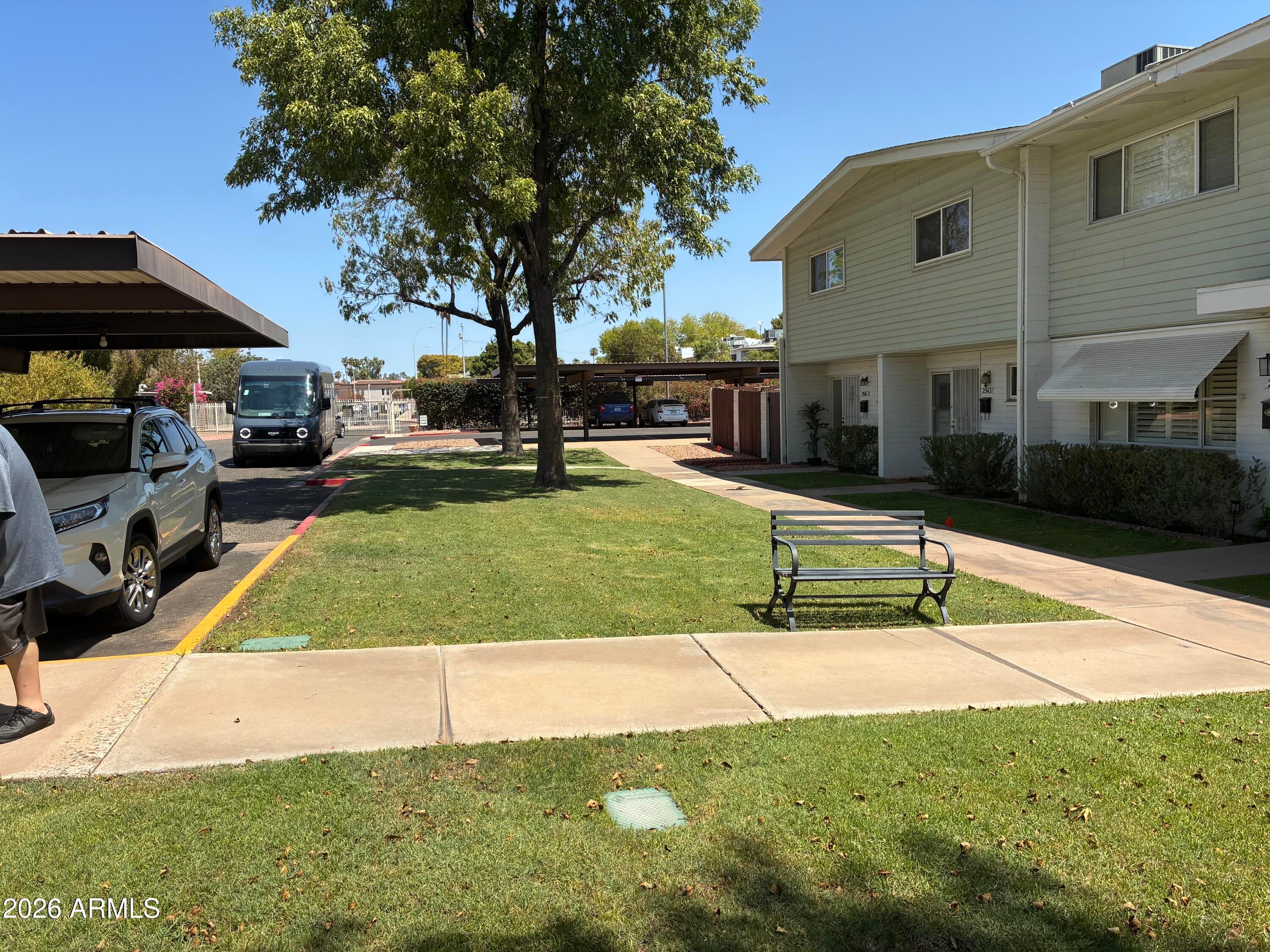 2573 W BERRIDGE Lane D205