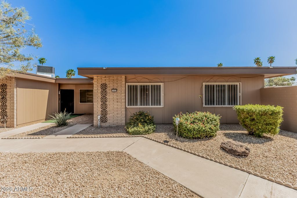 Photo of 11017 W Topaz Drive, Sun City, AZ 85351 (MLS # 7001573)