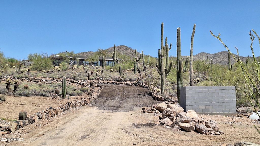 Photo of 49636 N 15th Avenue, New River, AZ 85087 (MLS # 6861387)