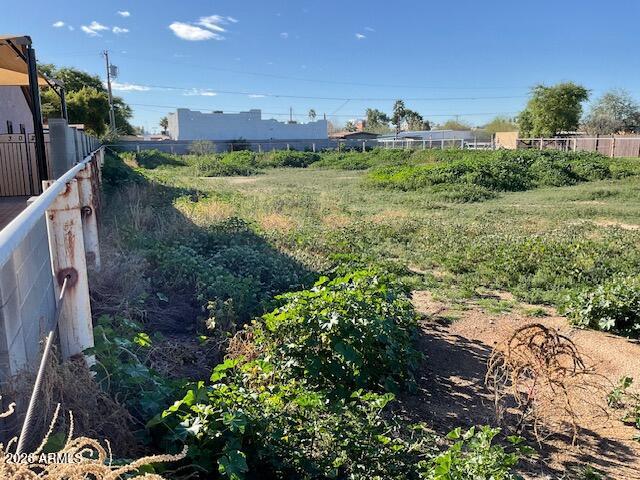 3025 E Hartford Avenue B