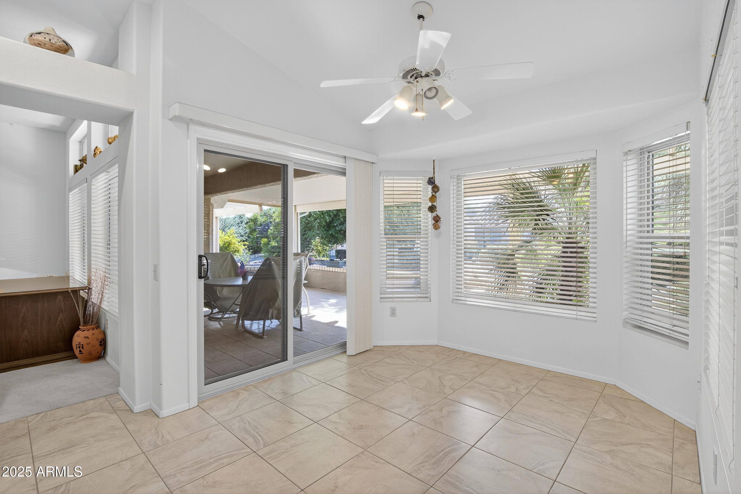 13619 W ROBERTSON Drive