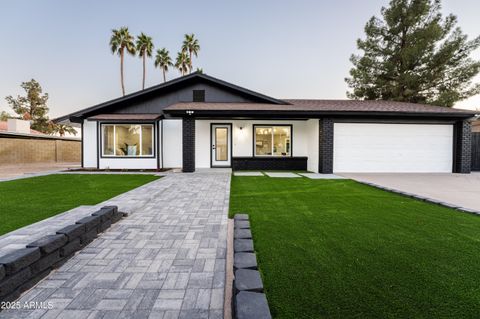 1743 W BUTLER Drive Phoenix AZ 85021