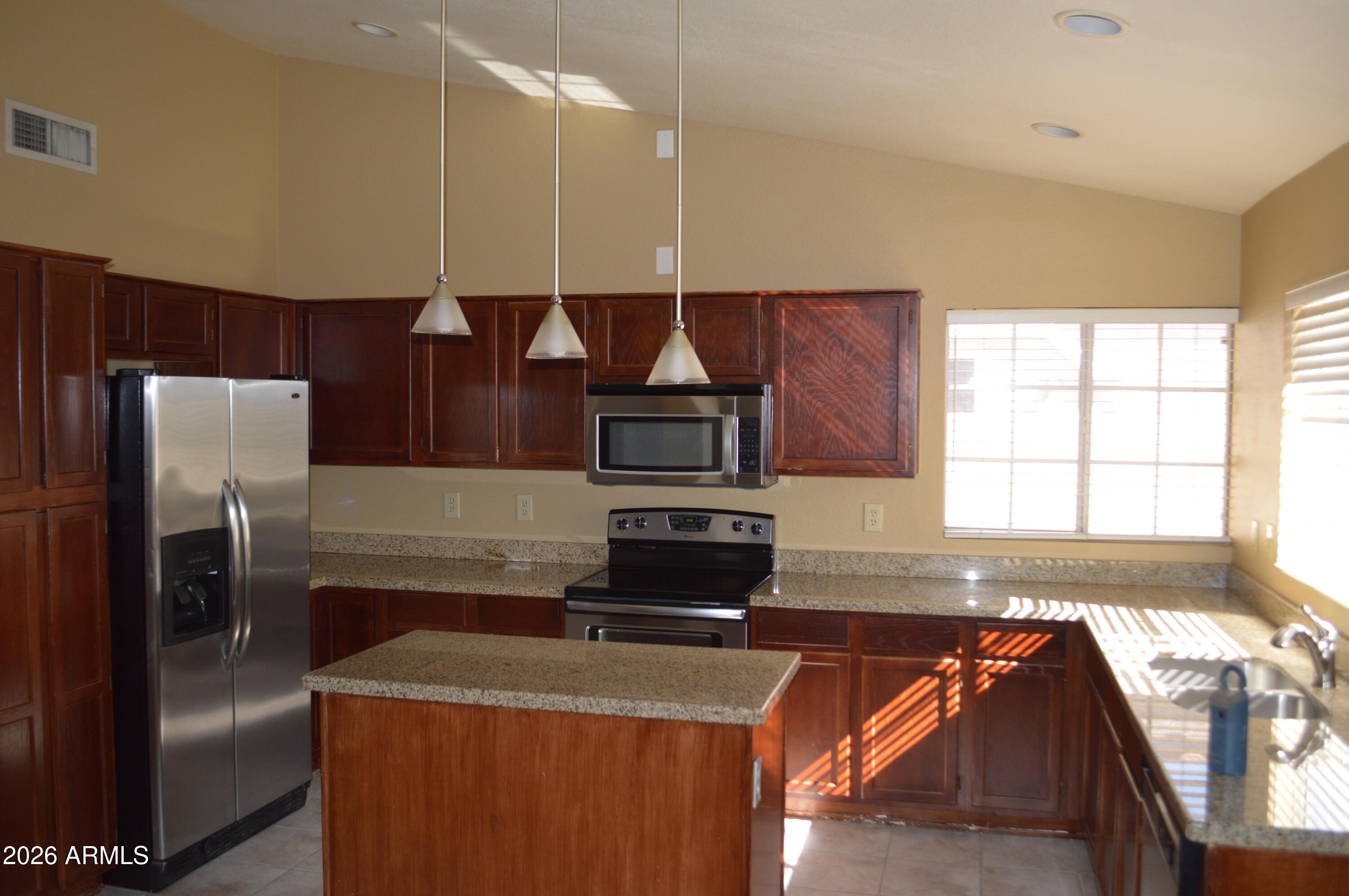 4235 E WINDMERE Drive