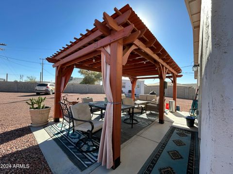 A home in Arizona City