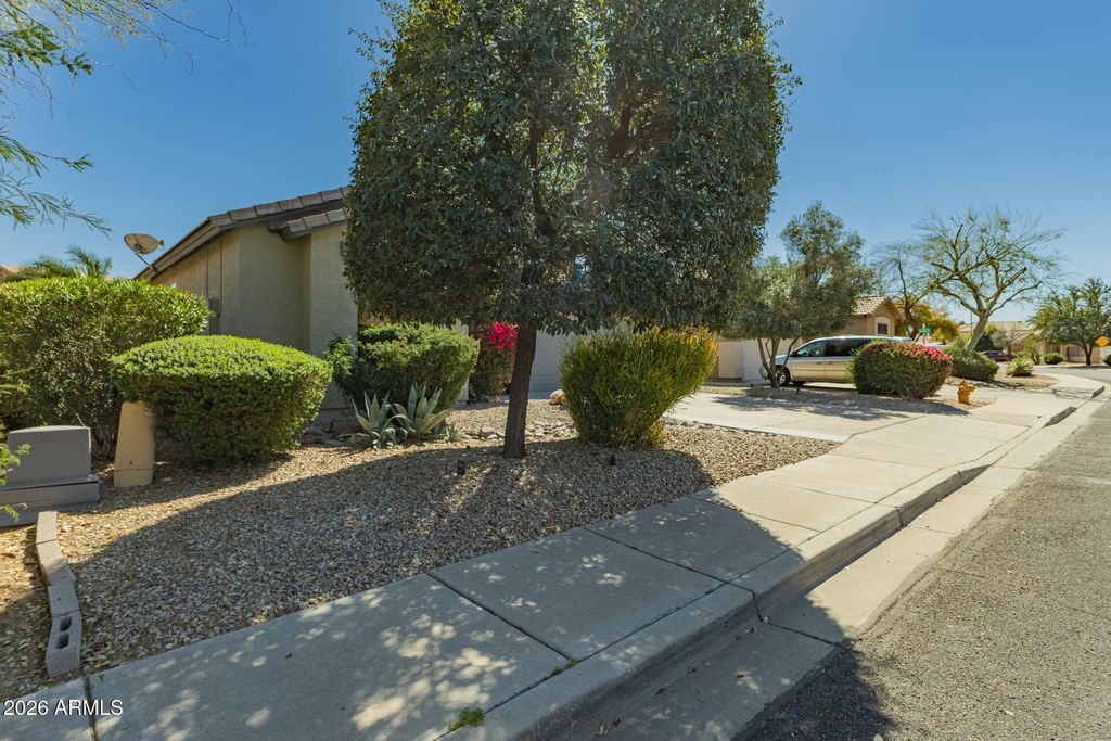 Photo of 257 S 124th Avenue, Avondale, AZ 85323 (MLS # 6994384)