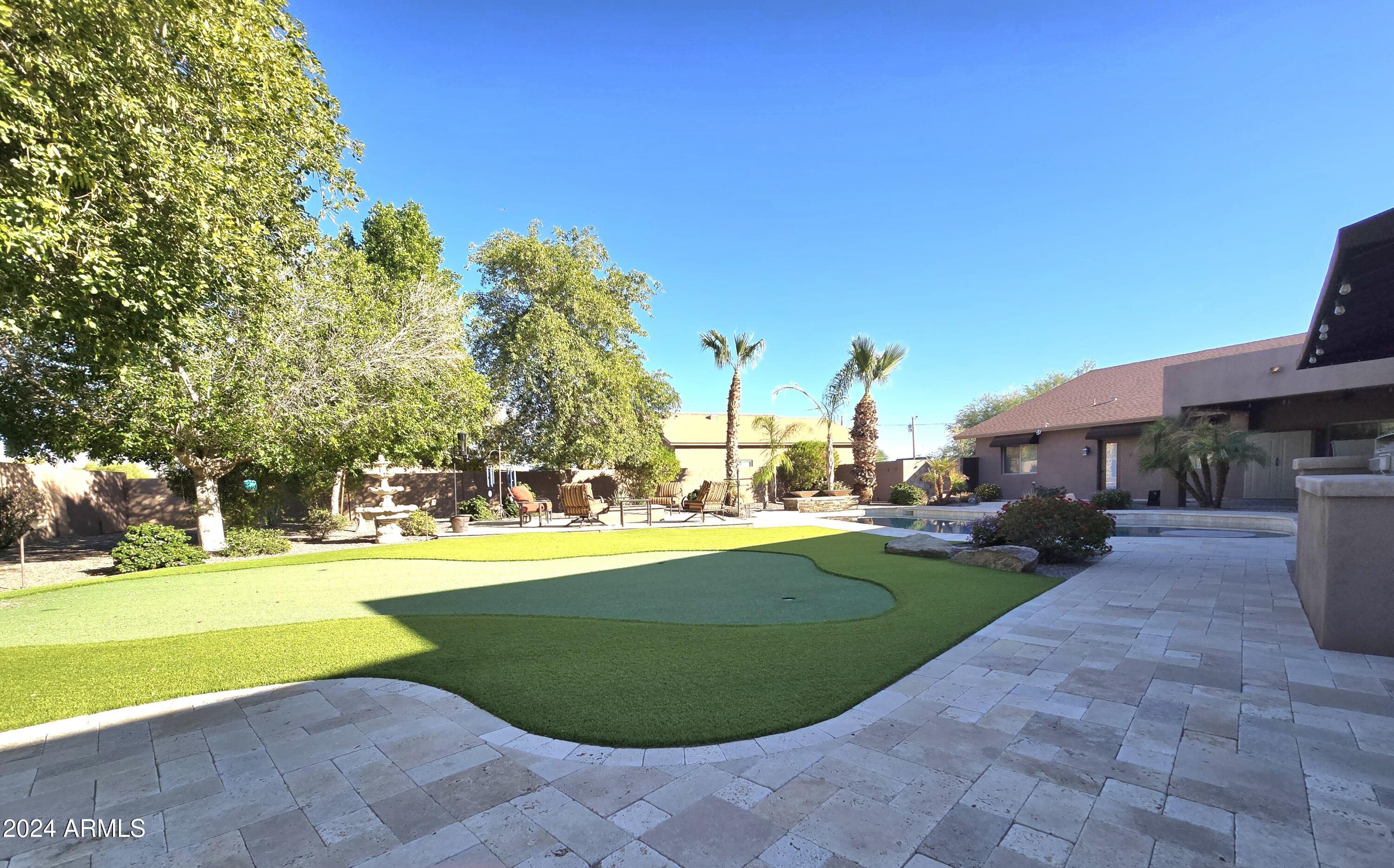 7801 E DAVENPORT Drive