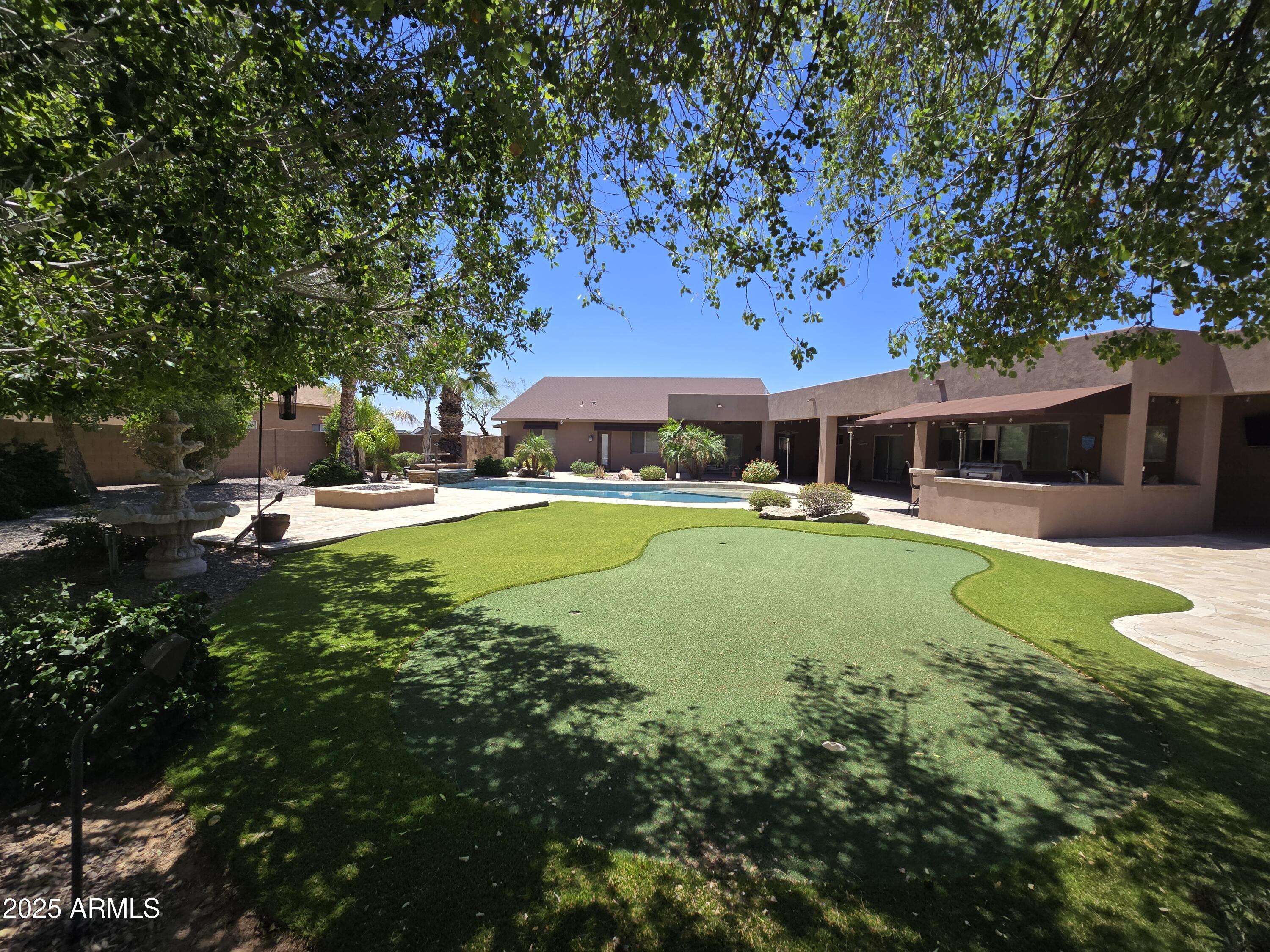 7801 E DAVENPORT Drive
