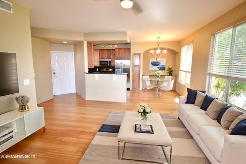 Photo of 5303 N 7th Street #117, Phoenix, AZ 85014 (MLS # 6962385)