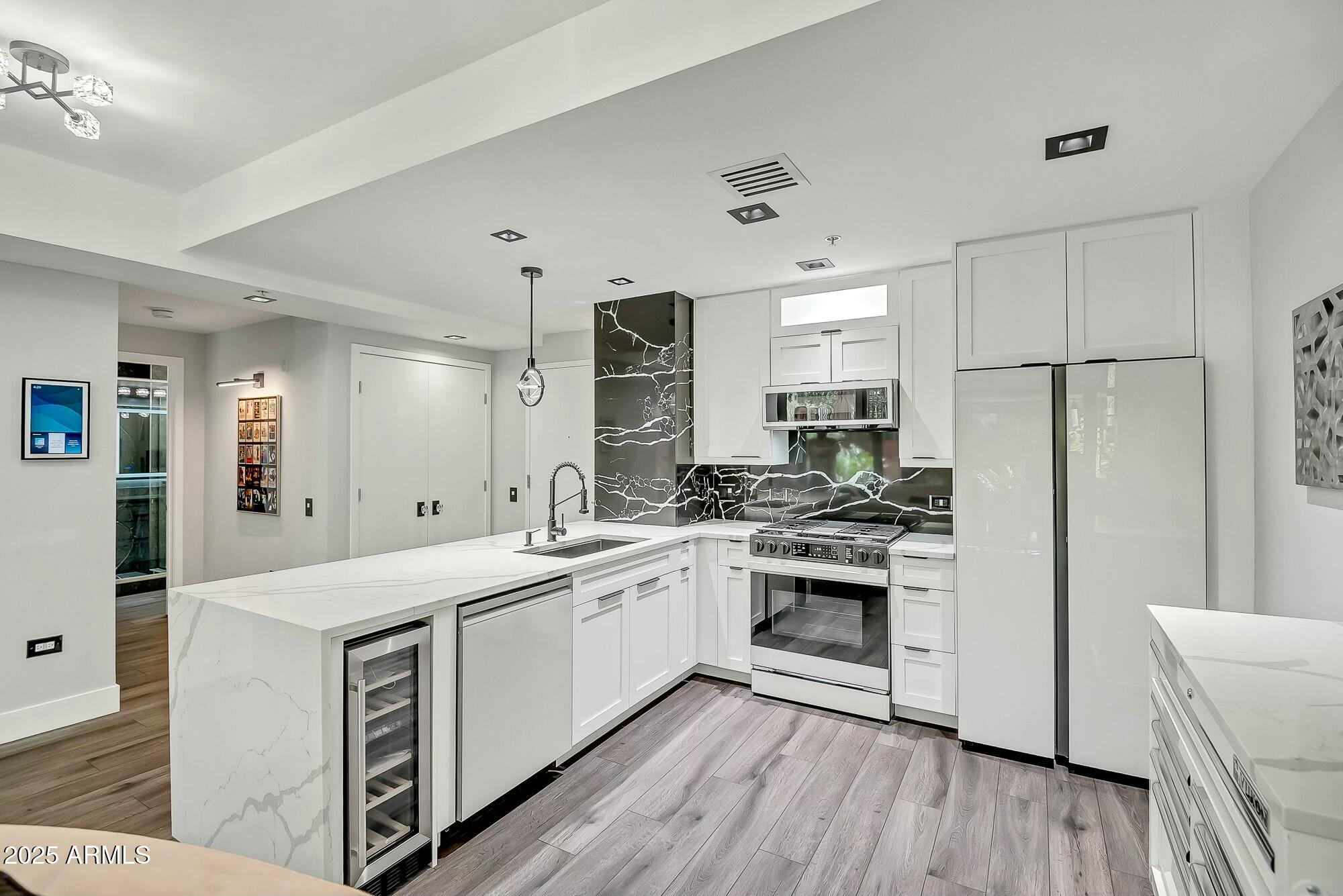 7151 E RANCHO VISTA Drive 1003