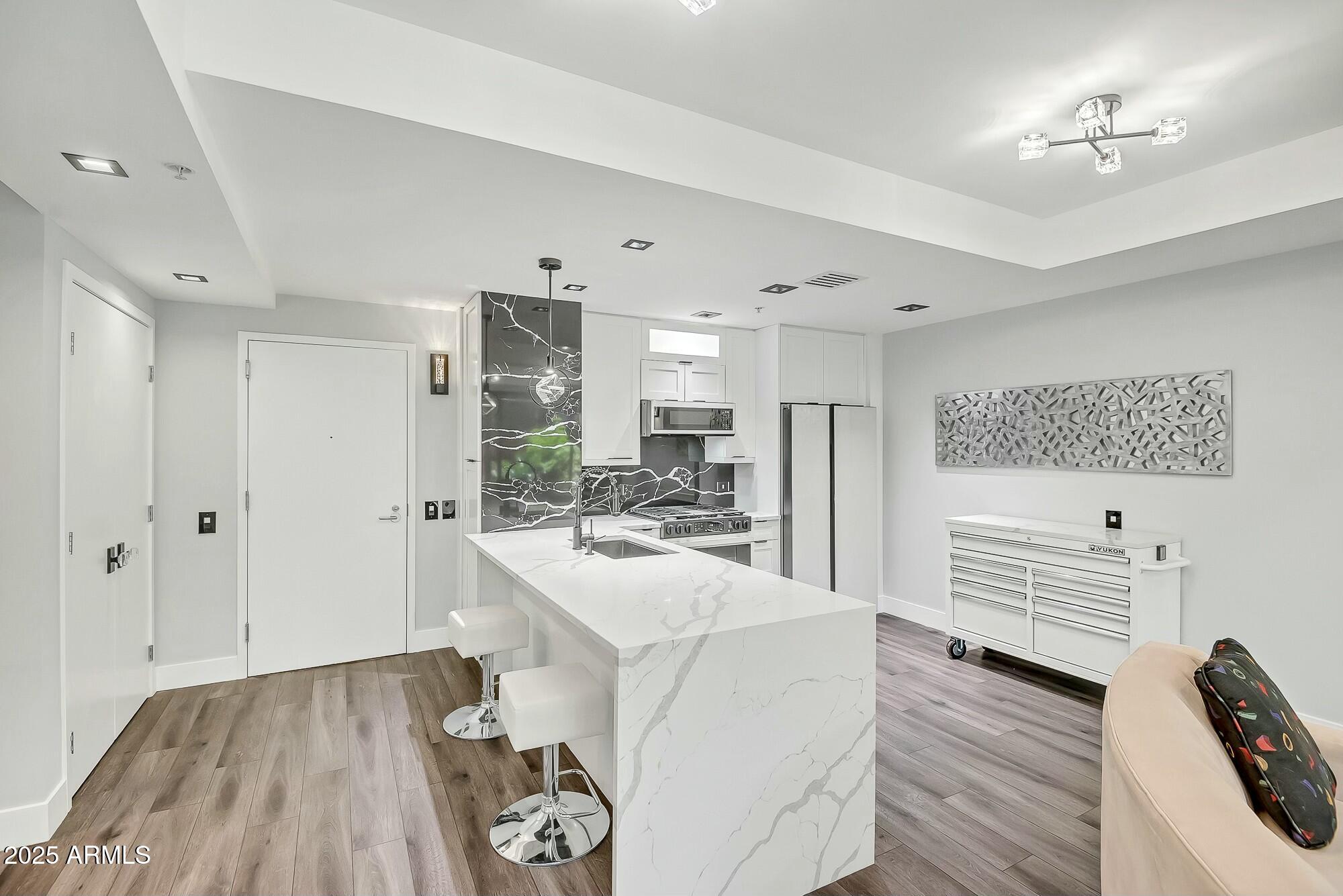 7151 E RANCHO VISTA Drive 1003