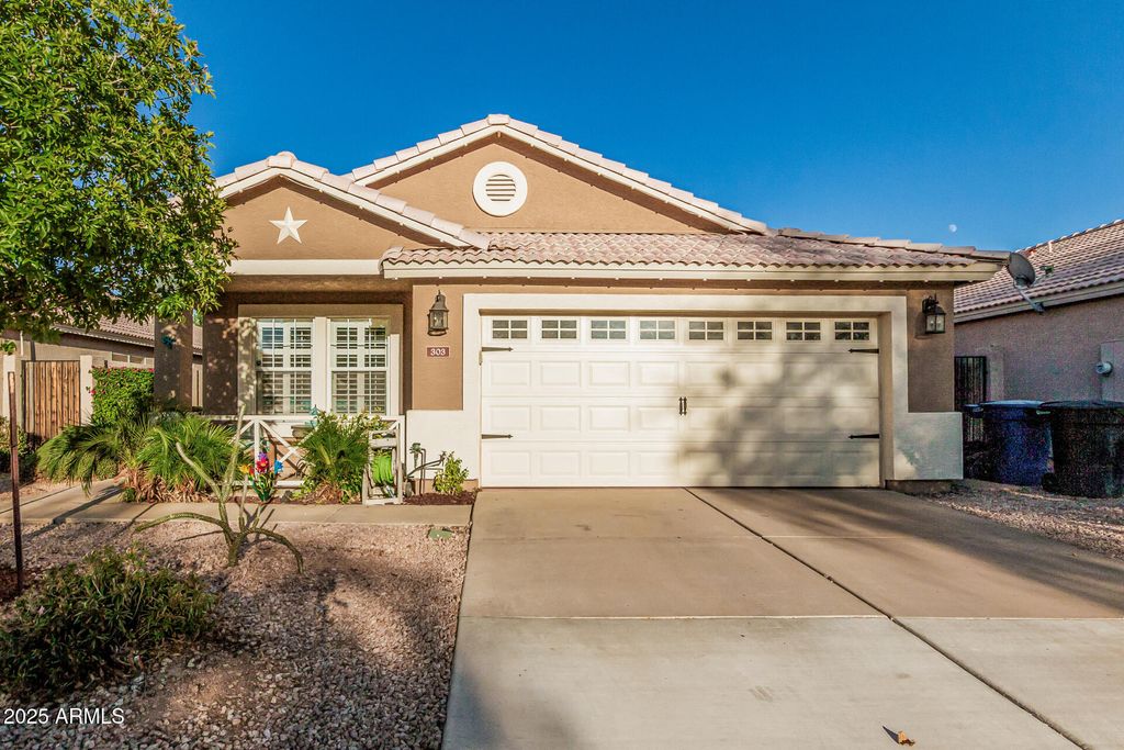 Photo of 303 N Hudson Place, Chandler, AZ 85225 (MLS # 6929793)