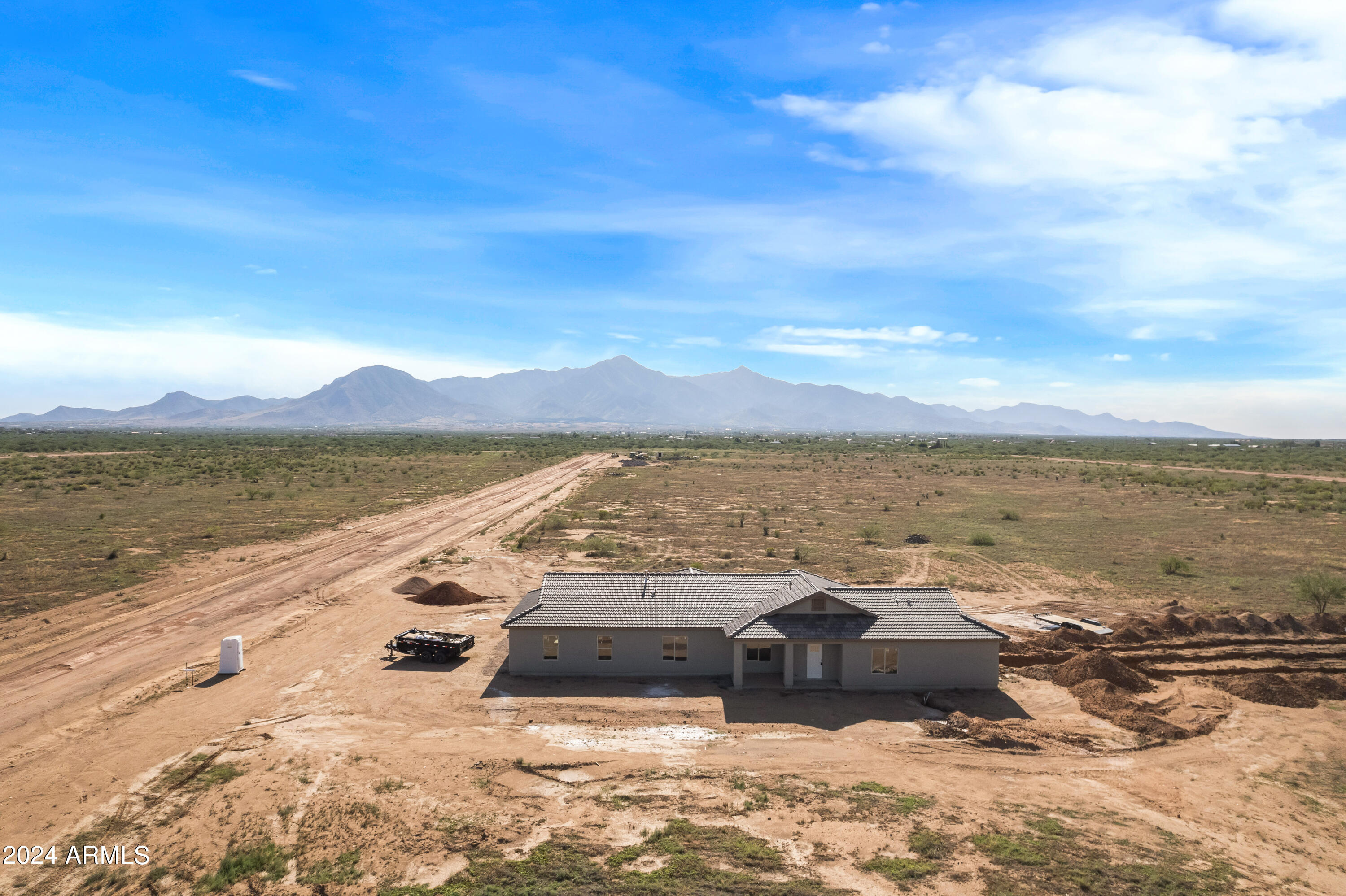 RANCHO ARIZONA - Residential