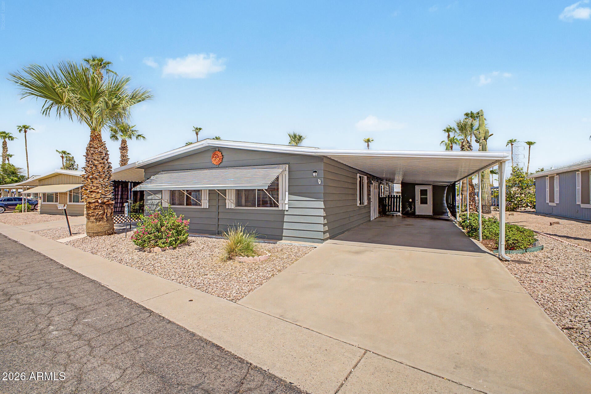 120 N VAL VISTA Drive 198