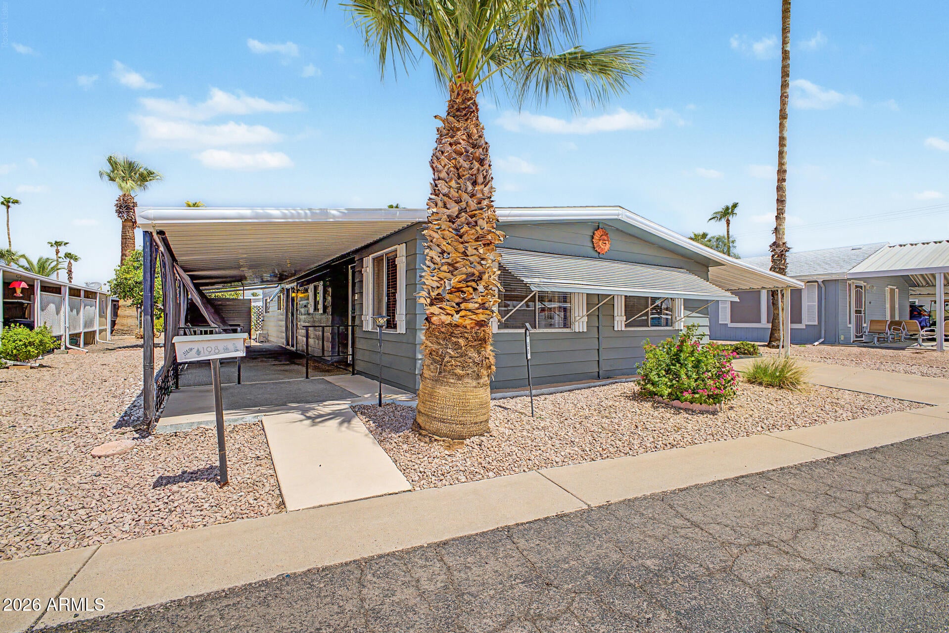120 N VAL VISTA Drive 198