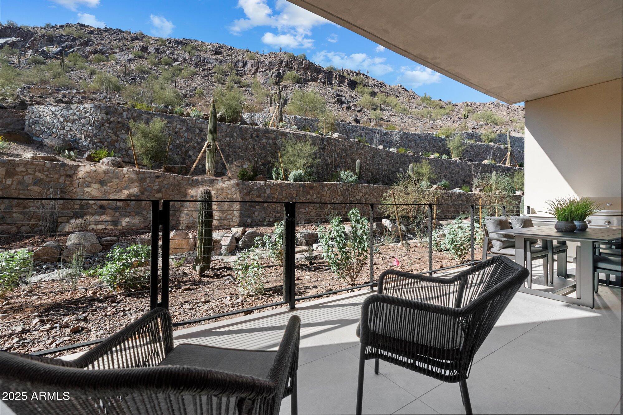 ASCENT AT THE PHOENICIAN MOUNTAINSIDE CONDOMINIUMS - Residential