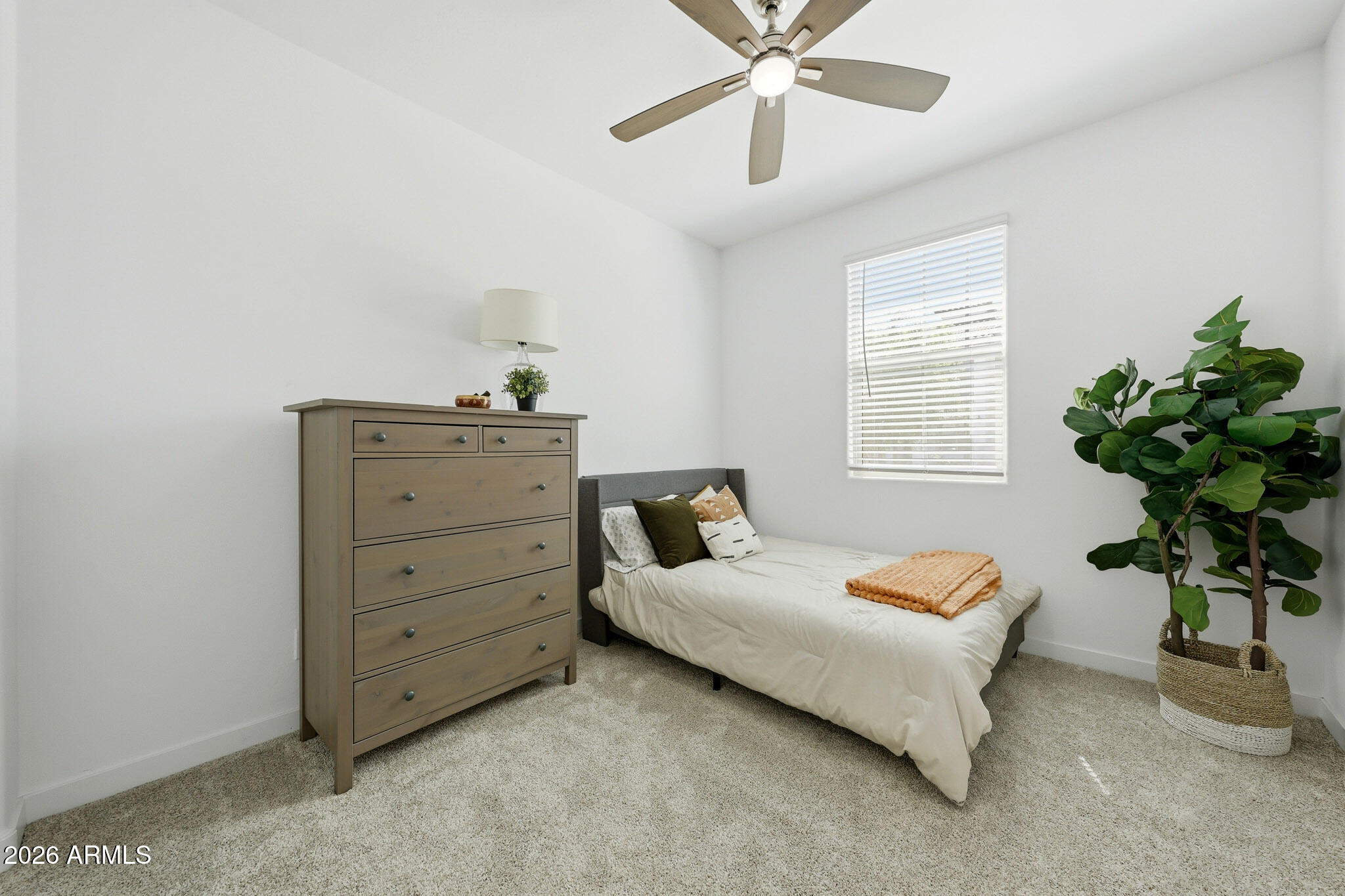 4064 E CATCLAW Street