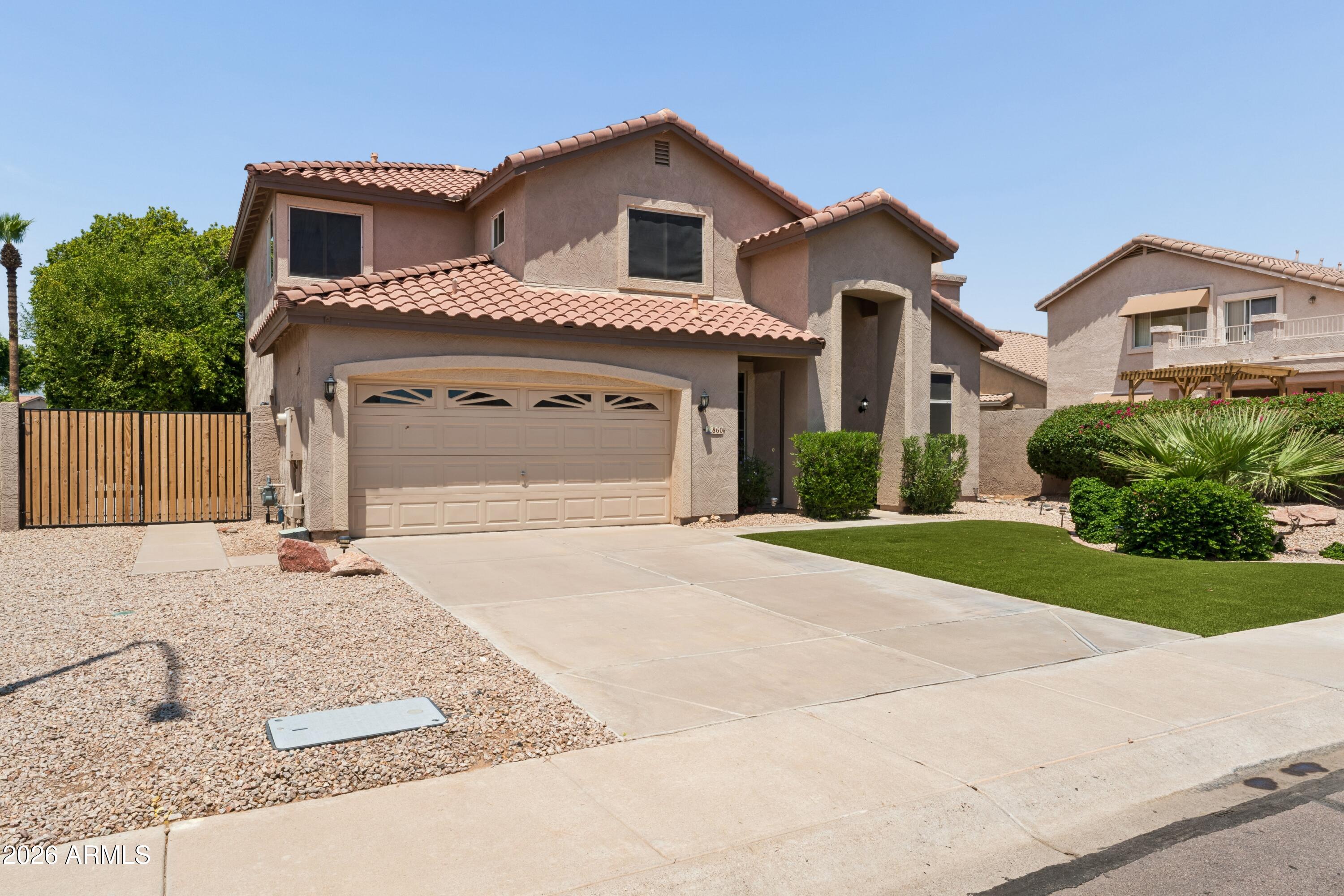 860 N WOODBURNE Drive