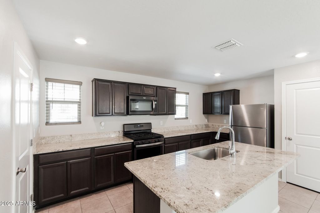 Photo of 16235 W La Ventilla Way, Goodyear, AZ 85338 (MLS # 6955132)